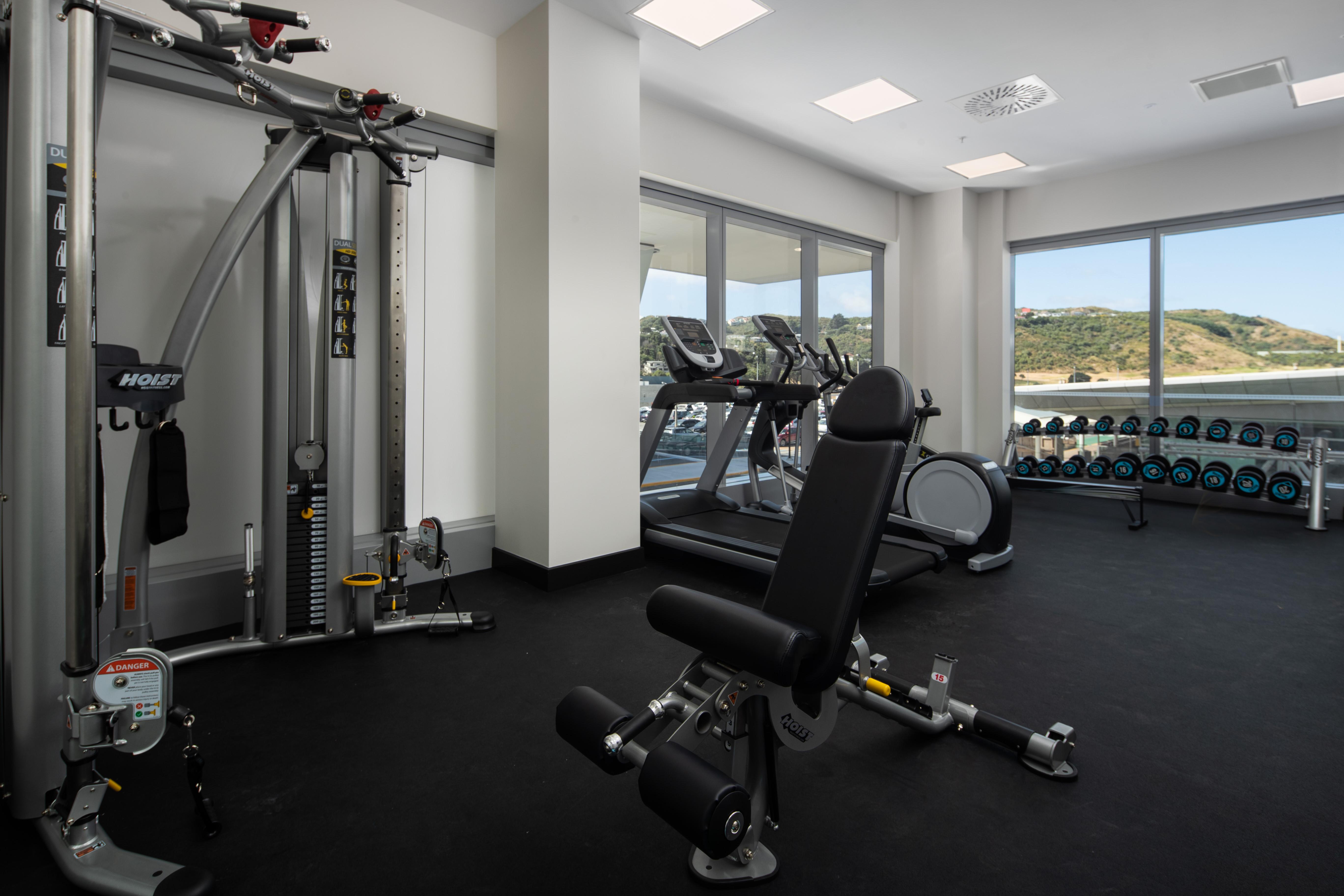 Отель Rydges Wellington Airport Экстерьер фото