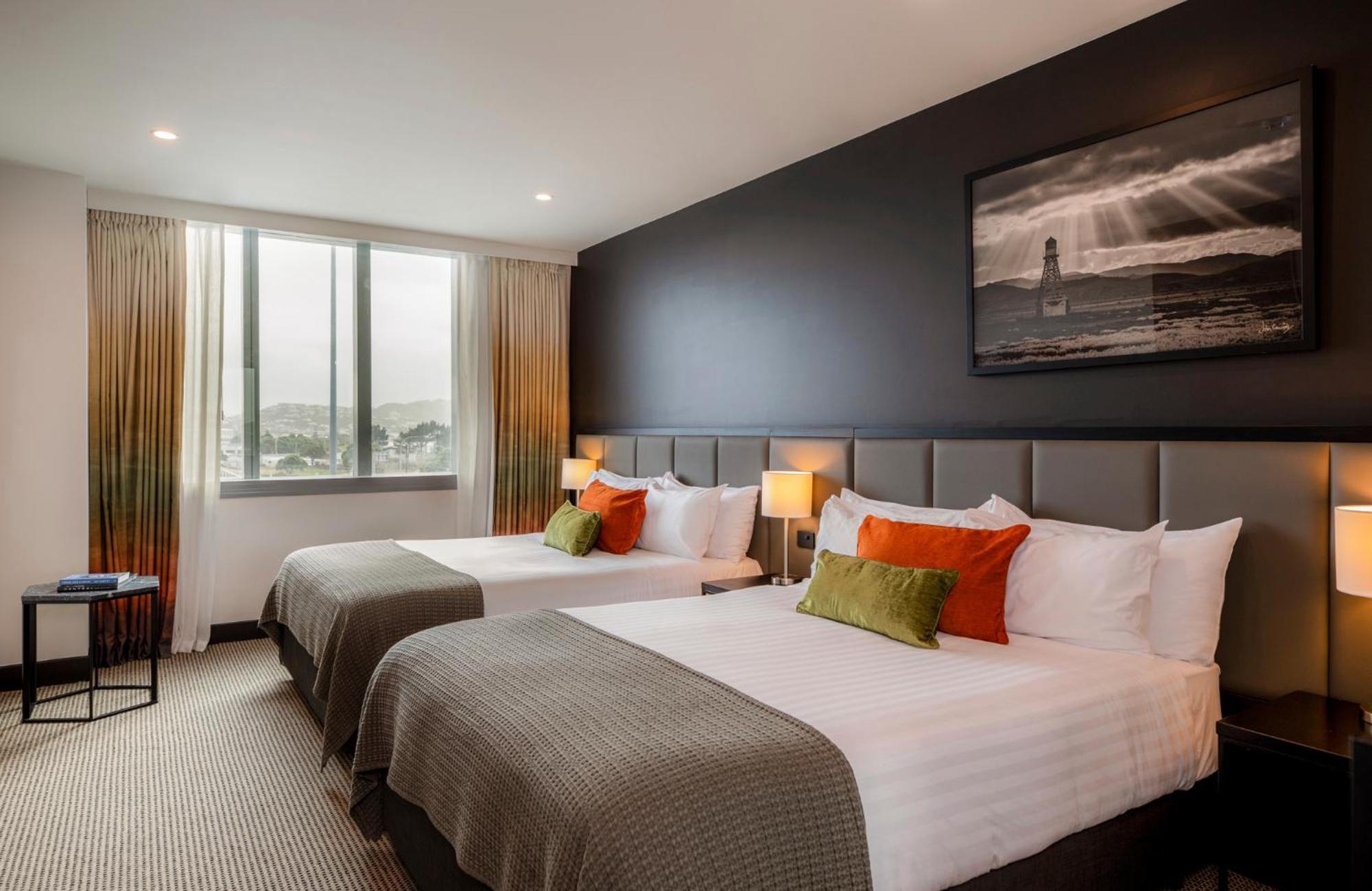 Отель Rydges Wellington Airport Экстерьер фото